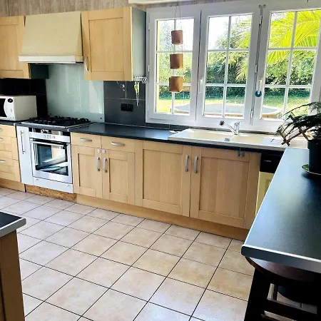 Belle Maison 3 Chambres, Jardin Holiday home *