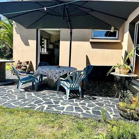 Holiday home Belle Maison 3 Chambres, Jardin Caudan